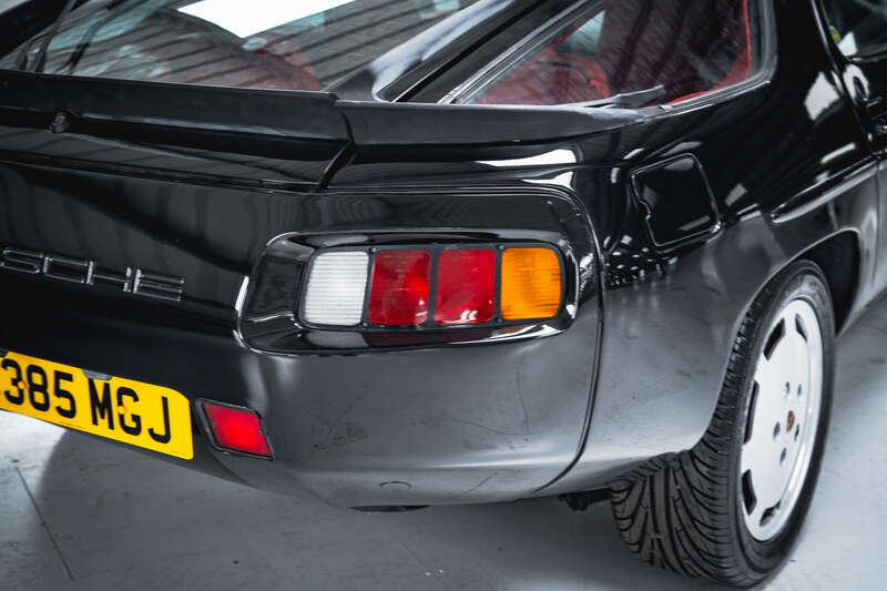 Used Porsche 928 for sale - 77484678: Photo 11