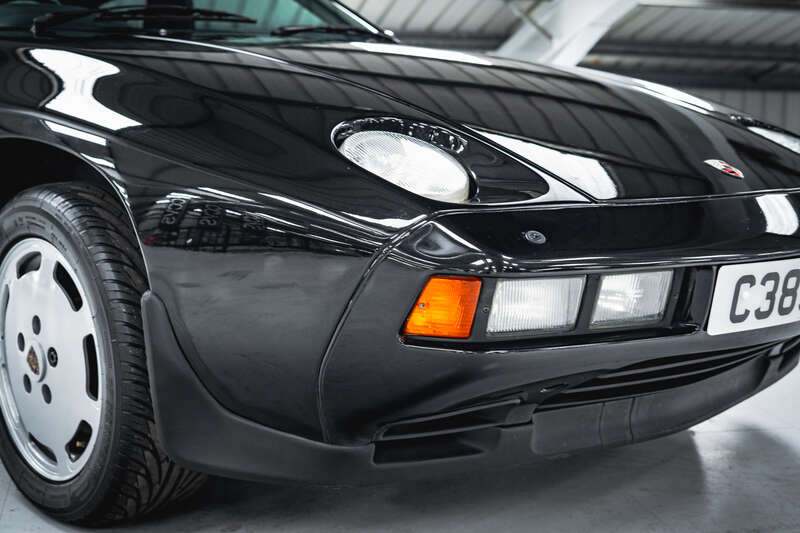 Used Porsche 928 for sale - 77484678: Photo 8