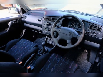Used Volkswagen Golf 1996 for sale - 78449392: Photo