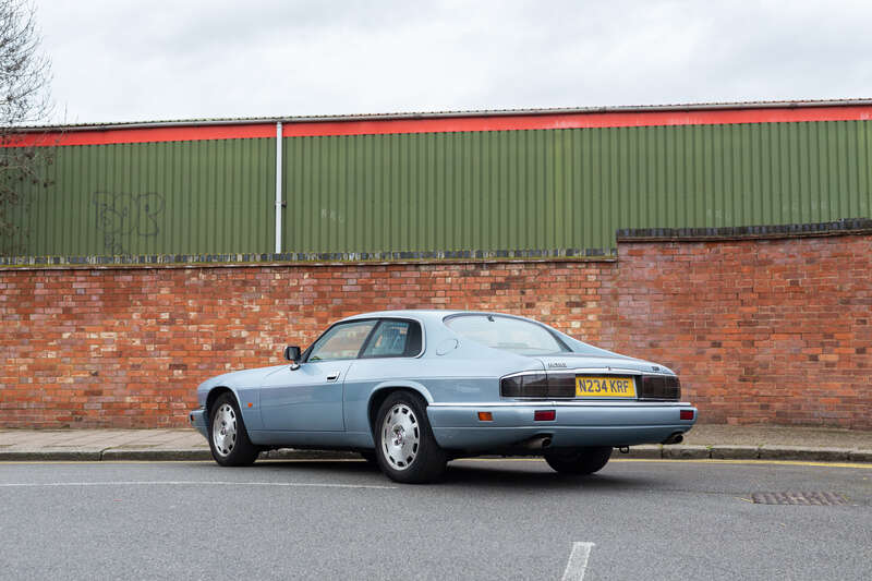 Used Jaguar XJS 1995 for sale - 77696873: Photo 4