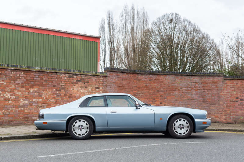 Used Jaguar XJS 1995 for sale - 77696873: Photo 5