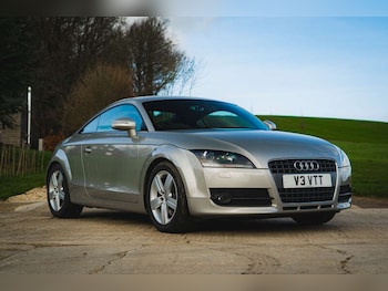 Used Audi TT 2010 for sale - 77696888: Photo