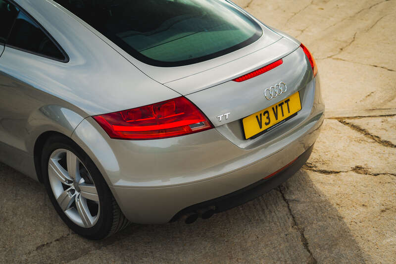 Used Audi TT 2010 for sale - 77696888: Photo 9