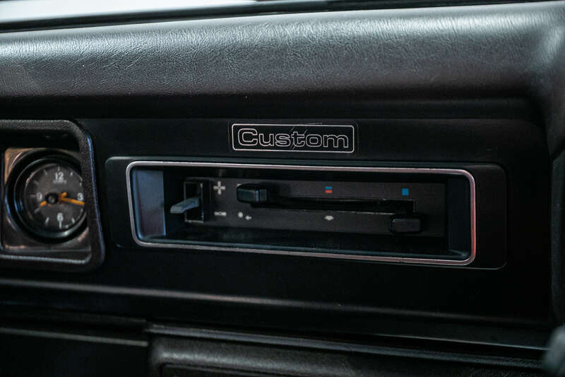 Used Ford Escort for sale - 77769810: Photo 18