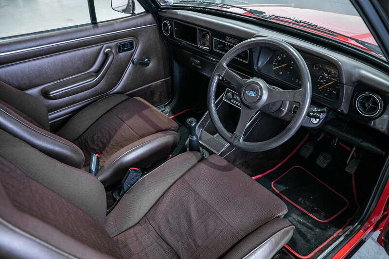 Used Ford Escort for sale - 77769810: Photo 2