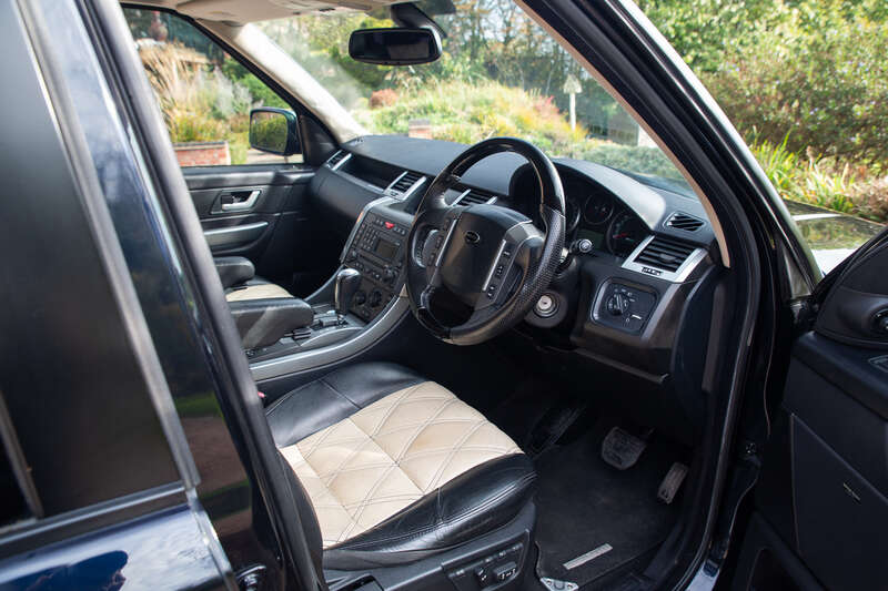 Used Land Rover Range Rover Sport 2006 for sale - 76260862: Photo 2