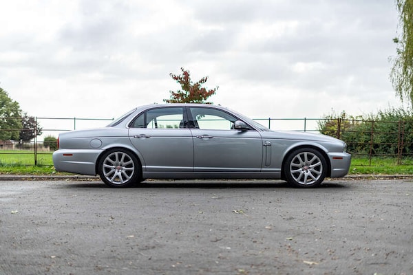 Used Jaguar XJ 2007 for sale - 76248368: Photo 5