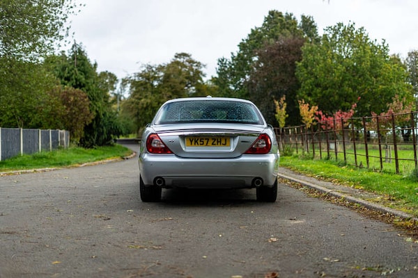 Used Jaguar XJ 2007 for sale - 76248368: Photo 7
