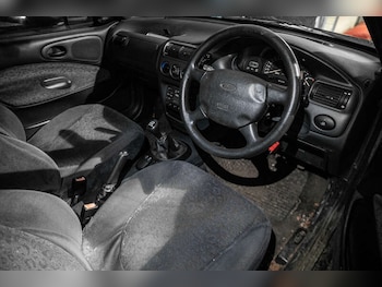 Used Ford Escort 1996 for sale - 77769822: Photo