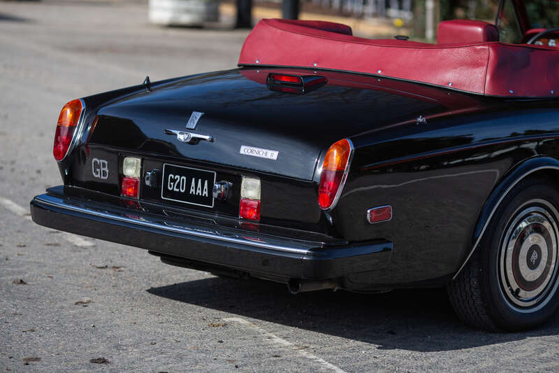 Used Rolls-Royce Corniche for sale - 77769856: Photo 9