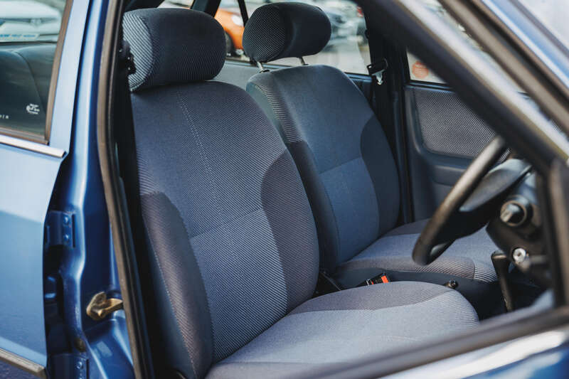 Used Ford Escort for sale - 76296580: Photo 24