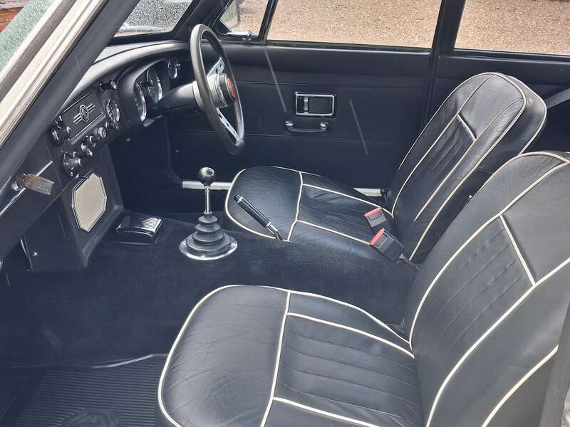 Used MG MGB GT 1969 for sale - 77550805: Photo 10