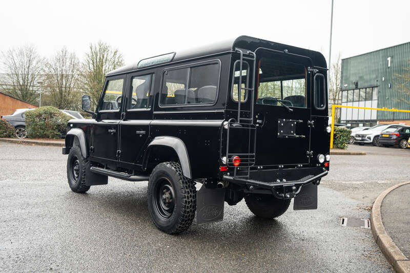Used Land Rover Defender 110 for sale - 77724316: Photo 4