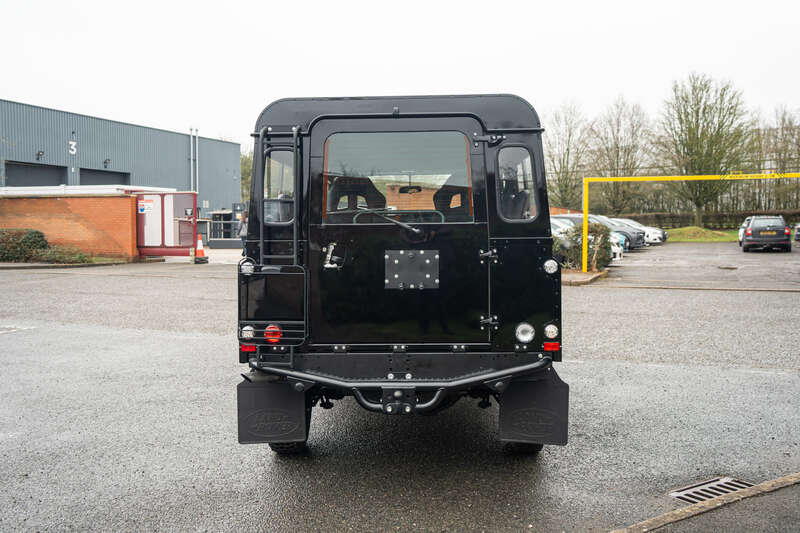 Used Land Rover Defender 110 for sale - 77724316: Photo 7