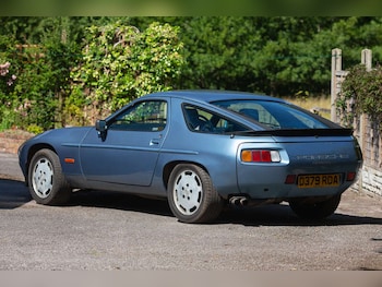 Used Porsche 928 1986 for sale - 75450754: Photo