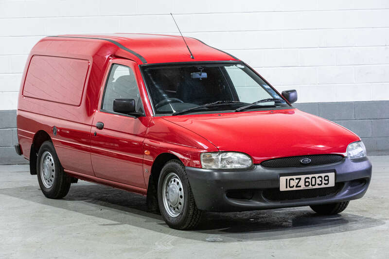 Used Ford Escort 2001 for sale - 77769807: Photo 10