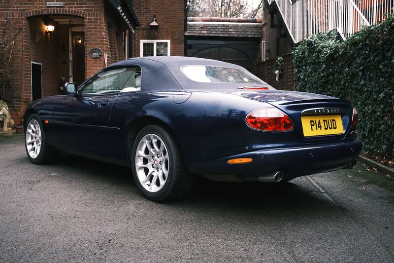 Used Jaguar XKR for sale - 77484673: Photo 6