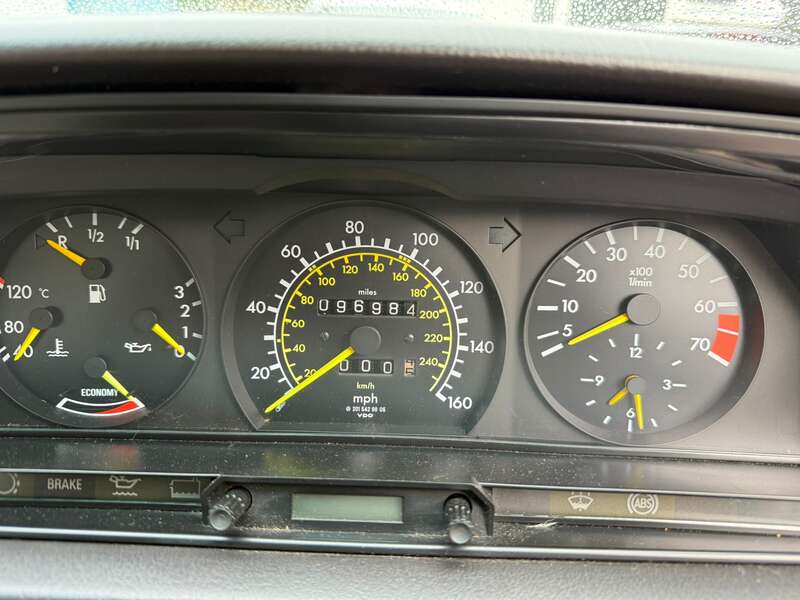 Used Mercedes-Benz 190 for sale - 77738784: Photo 11