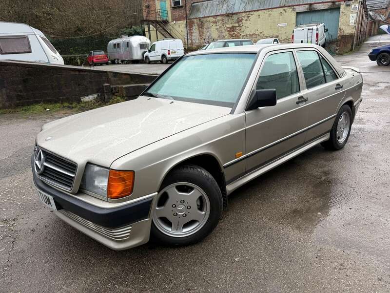 Used Mercedes-Benz 190 for sale - 77738784: Photo 4