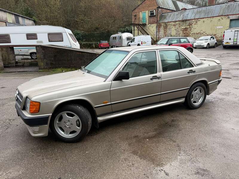 Used Mercedes-Benz 190 for sale - 77738784: Photo 5