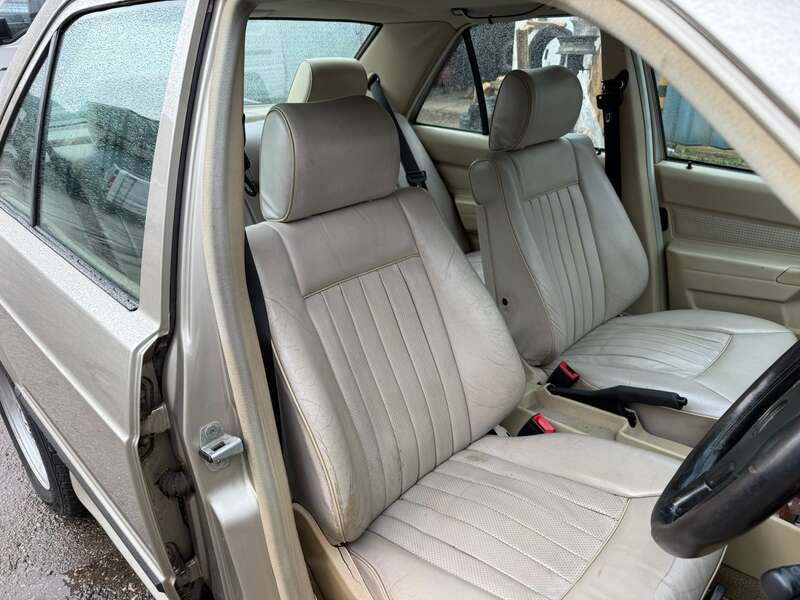 Used Mercedes-Benz 190 for sale - 77738784: Photo 9