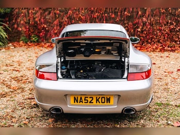 Used Porsche 911 2002 for sale - 76296608: Photo