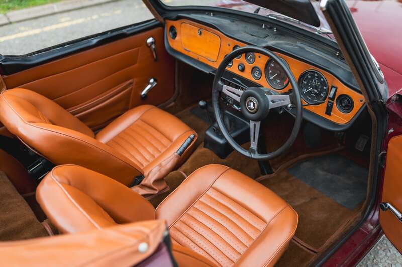 Used Triumph TR6 1970 for sale - 76285177: Photo 2