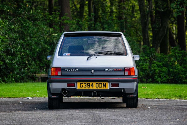Used Peugeot 205 1989 for sale - 76216437: Photo 7