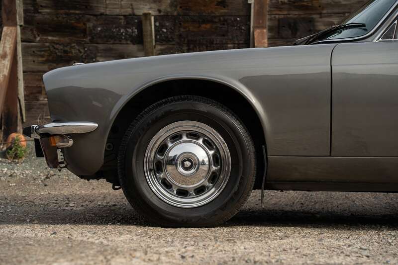 Used Jaguar XJC 1977 for sale - 76153930: Photo 15