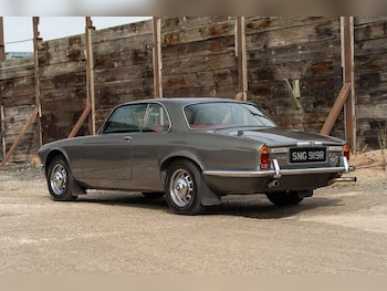 Used Jaguar XJC 1977 for sale - 76153930: Photo