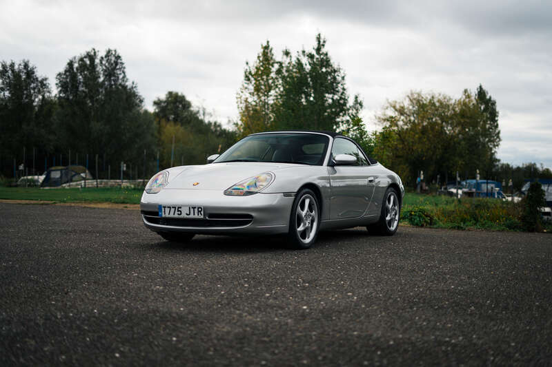 Used Porsche 911 1999 for sale - 76271363: Photo 24