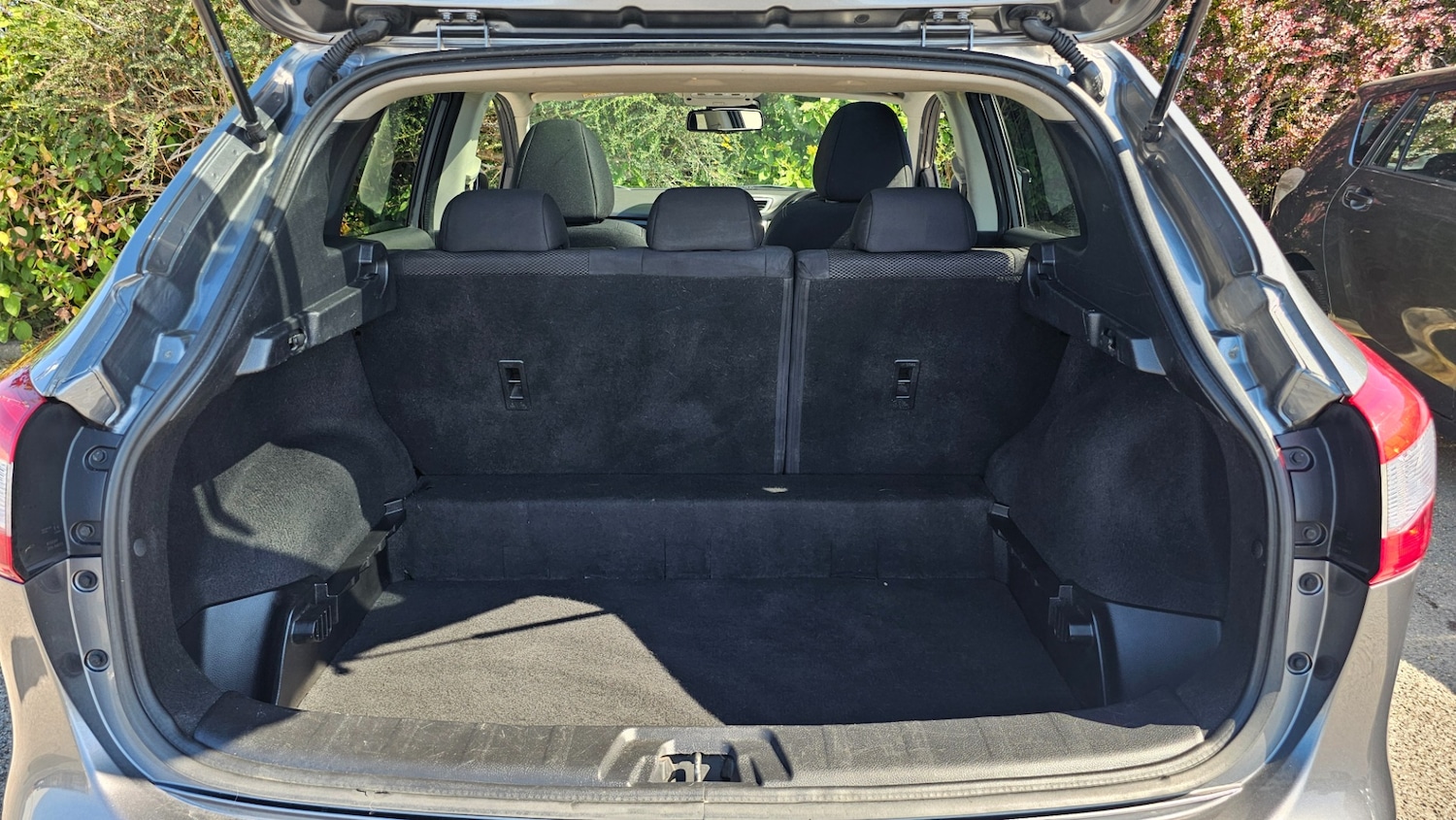 Used Nissan Qashqai 2014 for sale - 76508331: Photo 14