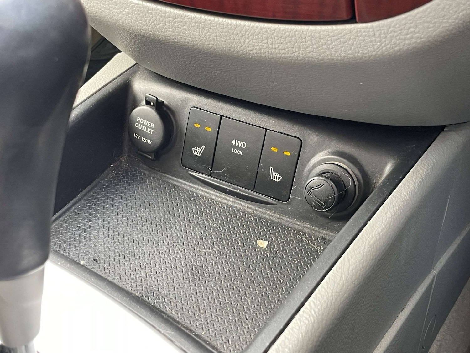 Used Hyundai Santa Fe 2007 for sale - 77172905: Photo 18