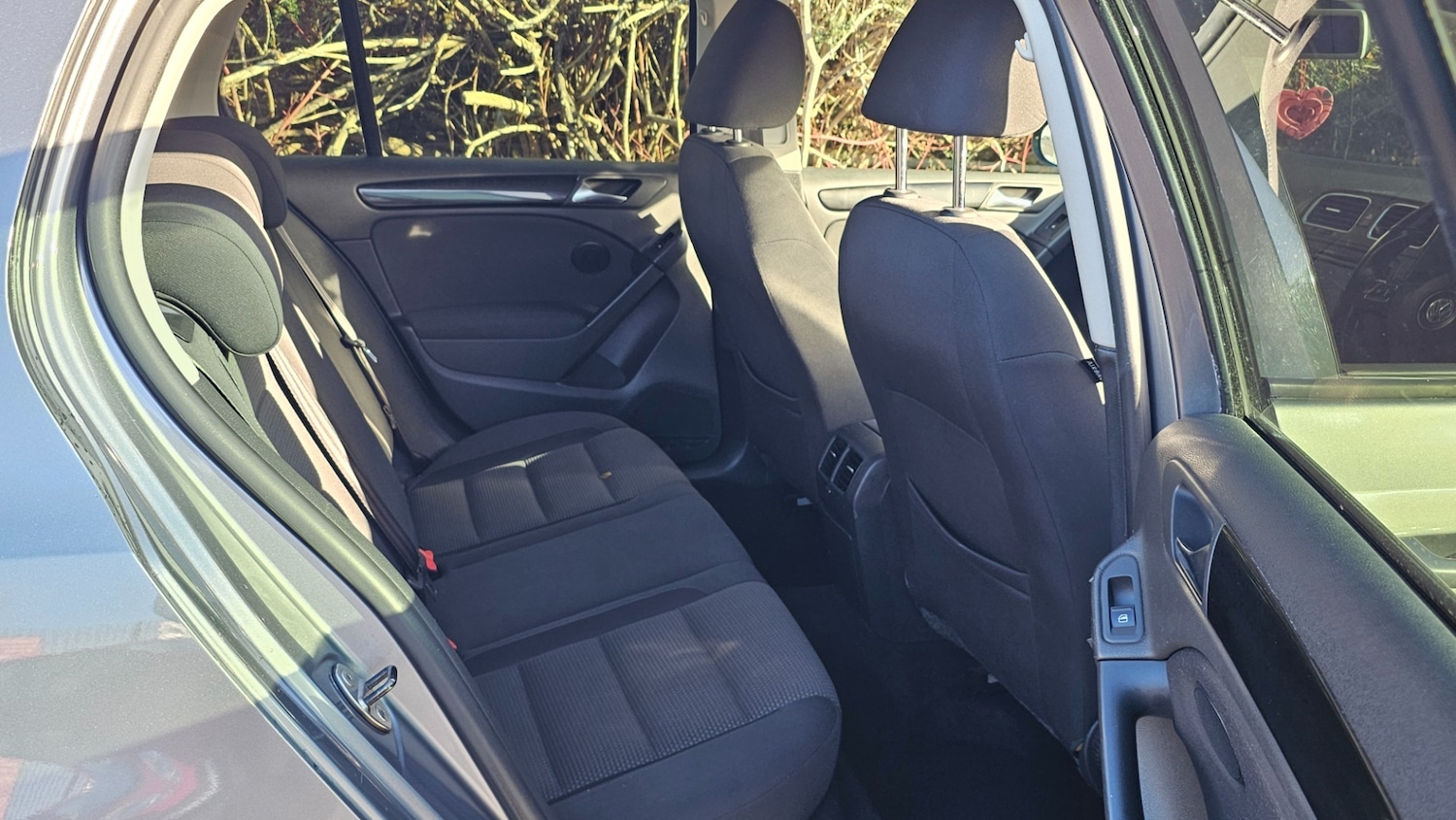 Used Volkswagen Golf 2011 for sale - 76777735: Photo 10