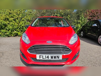 Used Ford Fiesta 2014 for sale - 76156939: Photo 2