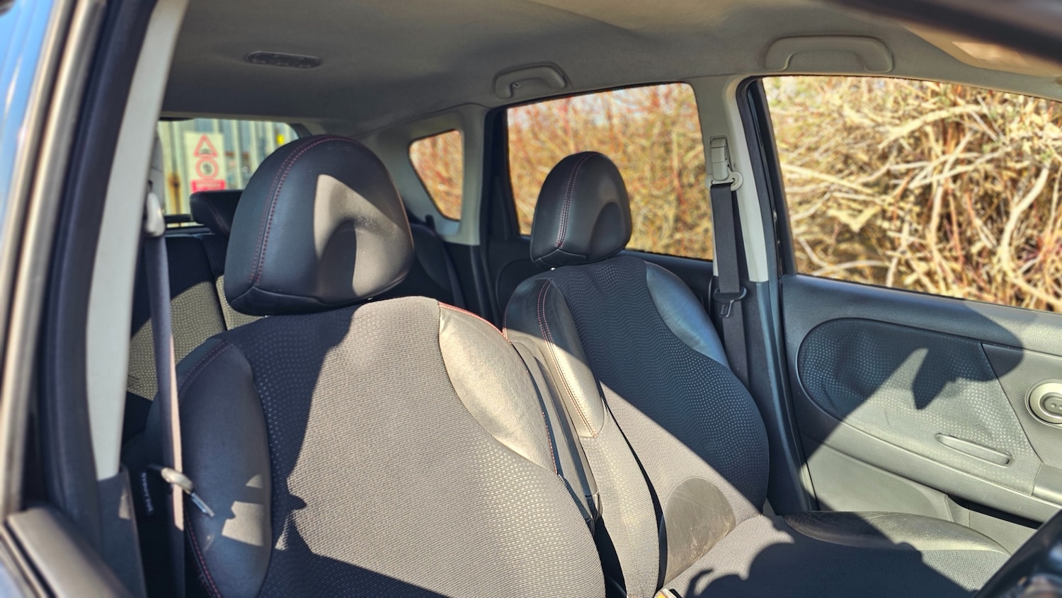 Used Nissan Note 2011 for sale - 77795775: Photo 5