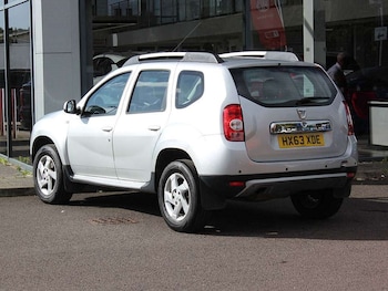 Used Dacia Duster 2013 for sale - 76157381: Photo 2