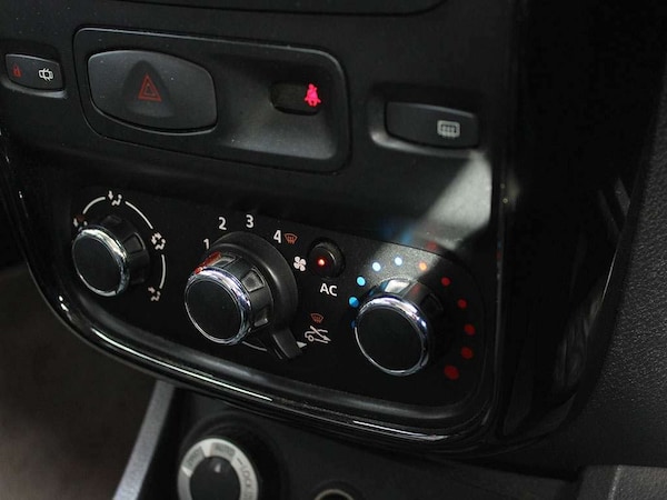 Used Dacia Duster 2013 for sale - 76157381: Photo 6