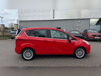 2013 (13) - 1.0 EcoBoost 120 Titanium 5dr