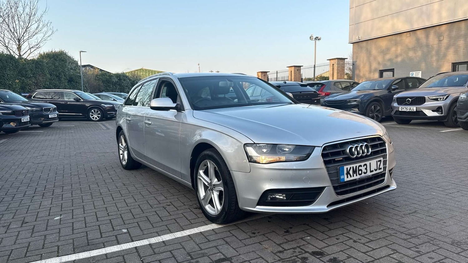 Used Audi A4 2013 for sale - 78011000: Photo 3