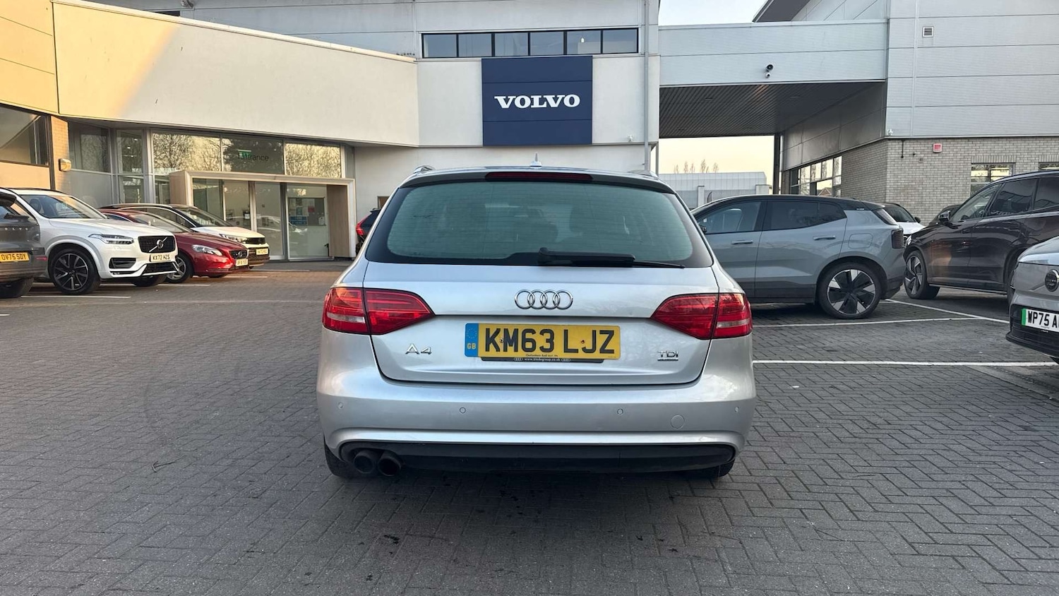 Used Audi A4 2013 for sale - 78011000: Photo 4