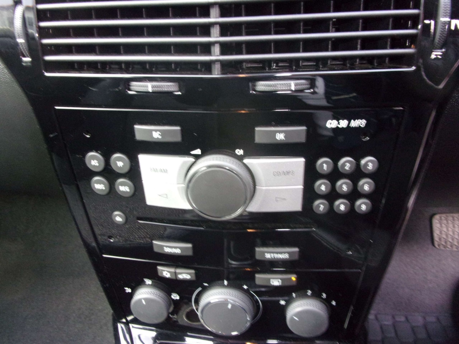 Used Vauxhall Astra 2009 for sale - 76903789: Photo 10