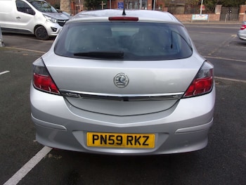 Used Vauxhall Astra 2009 for sale - 76903789: Photo