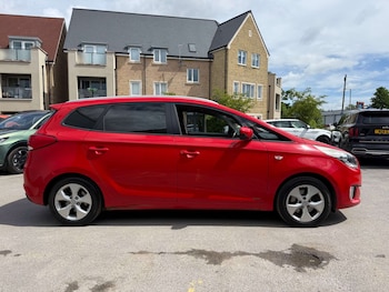 Used Kia Carens 2015 for sale - 78880599: Photo