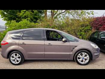 2014 (14) - 2.0 TDCi 140 Titanium 5dr