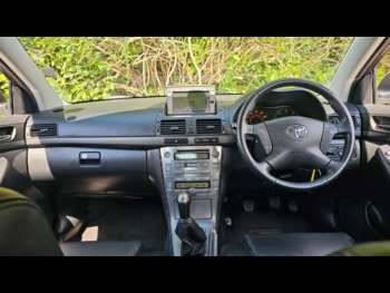 Used Toyota Avensis 2005 for sale - 74898570: Photo