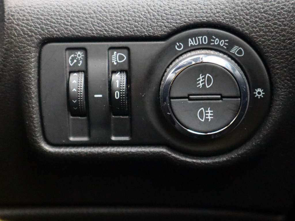 Used Vauxhall Astra 2013 for sale - 76197755: Photo 14