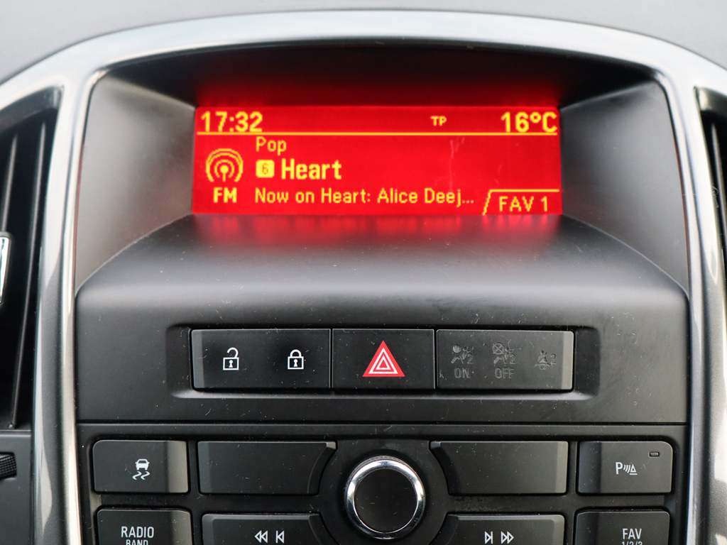 Used Vauxhall Astra 2013 for sale - 76197755: Photo 15