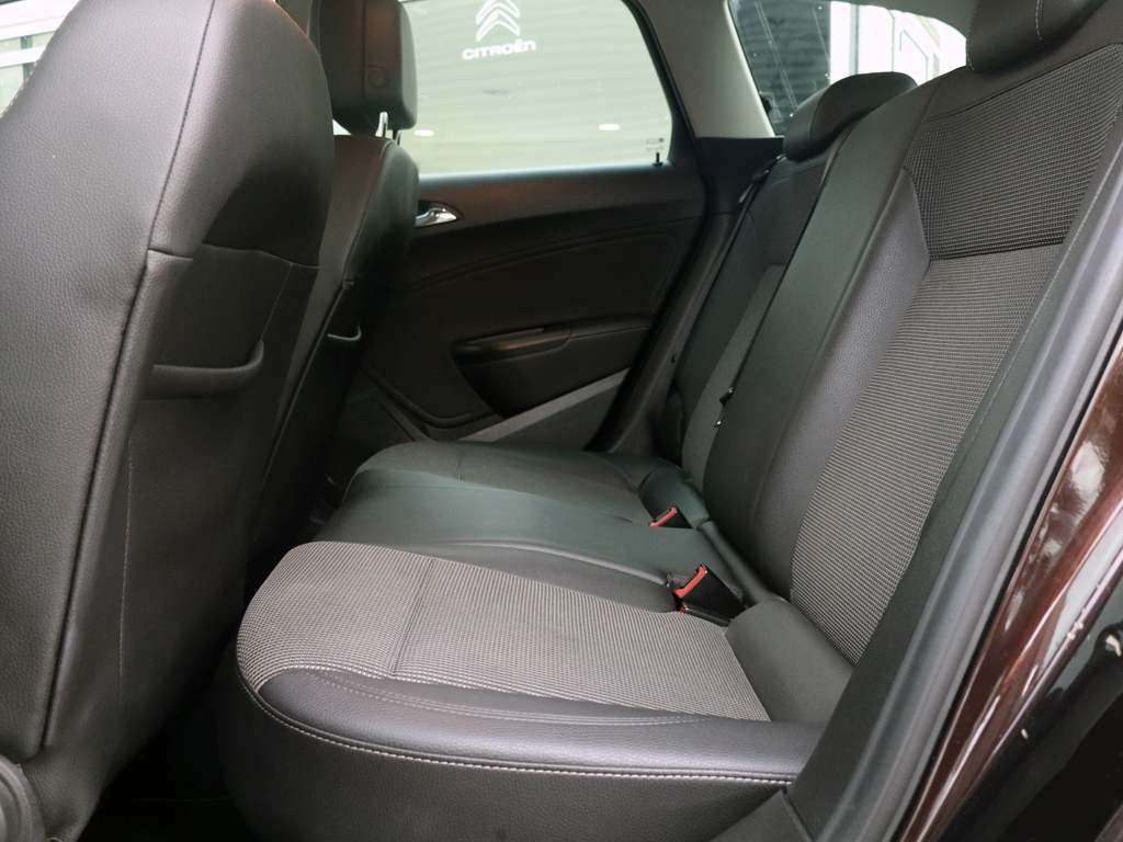 Used Vauxhall Astra 2013 for sale - 76197755: Photo 8