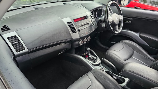 Used Mitsubishi Outlander 2012 for sale - 74961132: Photo 21